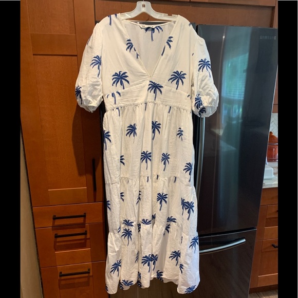 Zara Dresses & Skirts - Zara White and Blue Palm Tree Dress